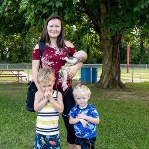 Meet your Posher, Angela